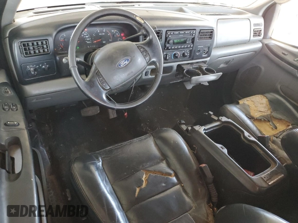 2002 Ford F-250 XL с VIN 1FTNX21F12ED57693, выставлен на аукционе Copart как лот 62148855 с пробегом 149 950 миль миль и Чистый • Clean title. История ставок и продаж доступна на DreamBid. Изображение 8.