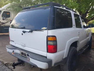 2006 Chevrolet Tahoe Z71 with VIN 1GNEK13Z96R128040, listed as a IAAI auction lot 41930759 with 318,153 mi miles. Bid and sale history available at carsss.com. Image 4.