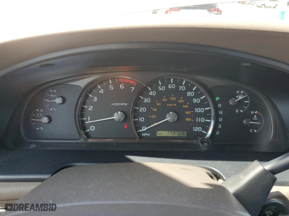 2006 Toyota Sequoia SR5 with VIN 5TDZT34A06S282150, listed as a Copart auction lot 48420145 with 173,726 mi miles and Clean Title. Bid and sale history available at carsss.com. Image 9.