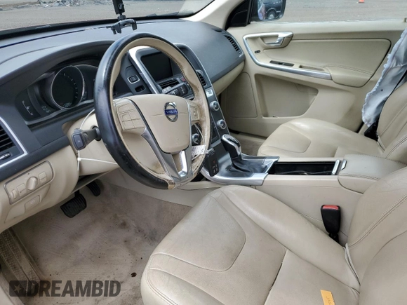 2016 Volvo XC60 T5 Premier с VIN YV4612RK0G2781900, выставлен на аукционе Copart как лот 56498505 с пробегом 220 711 миль миль и Списание • Salvage title. История ставок и продаж доступна на DreamBid. Изображение 7.