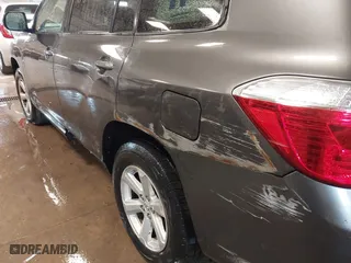2008 Toyota Highlander with VIN JTEES41A082030156, listed as a IAAI auction lot 41875034 with 173,269 mi miles. Bid and sale history available at carsss.com. Image 6.