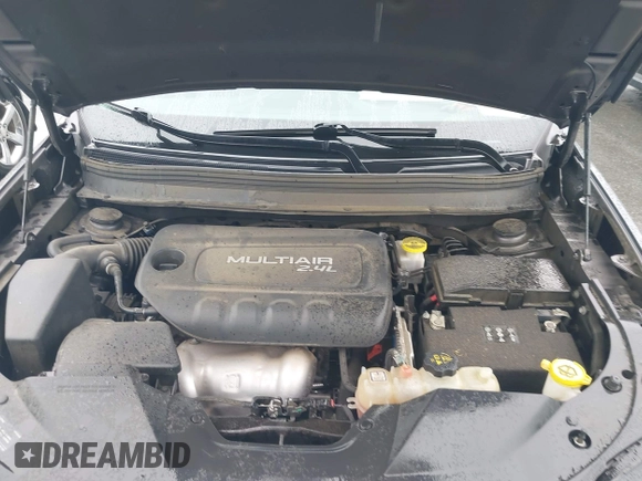 2019 Jeep Cherokee Latitude Plus with VIN 1C4PJMLB7KD195591, listed as a IAAI auction lot 42433607 with 58,370 mi miles and . Bid and sale history available at DreamBid. Image 10.