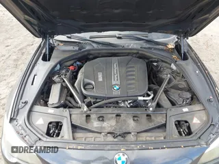 2014 BMW 5 Series 535d with VIN WBAXA5C52ED689245, listed as a IAAI auction lot 41016152 with 95,392 mi miles and . Bid and sale history available at carsss.com. Image 10.