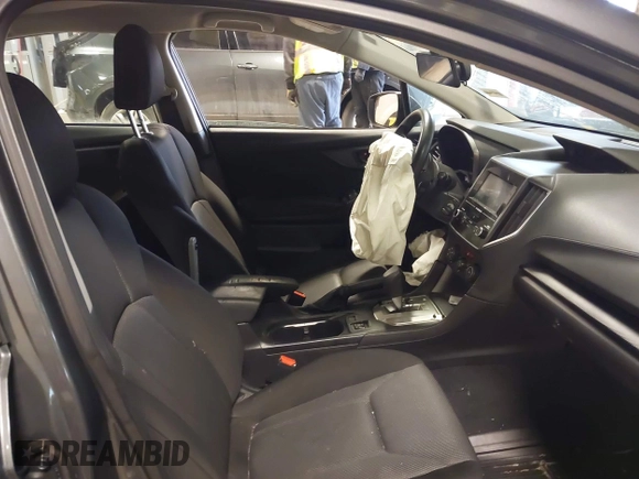 2018 Subaru Impreza Premium z VIN 4S3GKAD67J3619711, wystawiony jako IAAI lot #41475064 z przebiegiem 58 818 mil mil oraz . Historia ofert i sprzedaży dostępna na DreamBid. Obrazek 5.