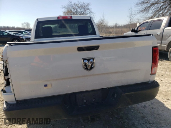 2015 Ram 1500 Express z VIN 3C6JR6AG3FG647500, wystawiony jako Copart lot #45414314 z przebiegiem 173 994 mil mil oraz Szkoda całkowita • Salvage title. Historia ofert i sprzedaży dostępna na DreamBid. Obrazek 6.