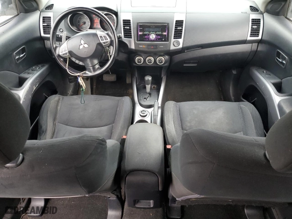 2008 Mitsubishi Outlander XLS with VIN JA4MT41X98Z013486, listed as a Copart auction lot 44634955 with 146,162 mi miles and Salvage Title. Bid and sale history available at carsss.com. Image 8.