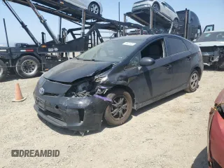 2015 Toyota Prius Four z VIN JTDKN3DU2F0460844, wystawiony jako Copart lot #59601835 z przebiegiem 238 789 mil mil oraz Szkoda całkowita • Salvage title. Historia ofert i sprzedaży dostępna na DreamBid. Obrazek 1.