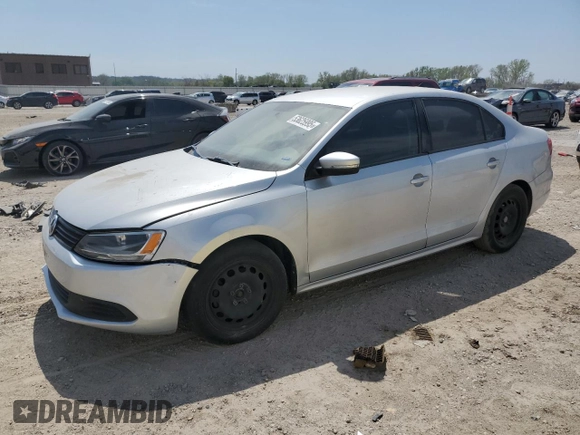 2014 Volkswagen Jetta Sedan SE with VIN 3VWD17AJ3EM284708, listed as a Copart auction lot 53625995 with 124,672 mi miles and Clean Title. Bid and sale history available at carsss.com. Image 1.