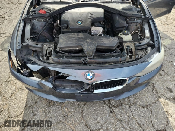 2015 BMW 3 Series 320i xDrive z VIN WBA3C3G55FNT53401, wystawiony jako Copart lot #60574915 z przebiegiem 184 516 mil mil oraz Czysty tytuł • Clean title. Historia ofert i sprzedaży dostępna na DreamBid. Obrazek 11.
