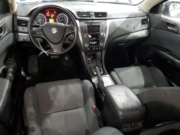 2010 Suzuki Kizashi S with VIN JS2RF9A13A6100373, listed as a Copart auction lot 43932265 with 192,162 mi miles and Salvage Title. Bid and sale history available at carsss.com. Image 8.