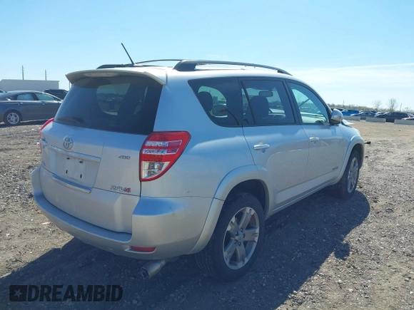 2010 Toyota RAV4 Sport с VIN JTMRK4DV3A5097052, выставлен на аукционе IAAI как лот 42091342 с пробегом Не указан миль и . История ставок и продаж доступна на DreamBid. Изображение 4.