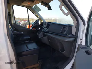 2022 Ford Transit Cargo with VIN 1FTBR1C89NKA35525, listed as a IAAI auction lot 41852853 with Not Provided miles and . Bid and sale history available at DreamBid. Image 5.