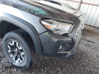 2017 Toyota Tacoma SR5 with VIN 3TMCZ5AN6HM045057, listed as a IAAI auction lot 41883533 with 213,760 mi miles and . Bid and sale history available at carsss.com. Image 6.