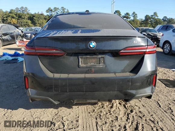 2024 BMW 5 Series 530i with VIN WBA43FJ06RCP88933, listed as a Copart auction lot 77122854 with 10,914 mi miles and Salvage Title. Bid and sale history available at carsss.com. Image 6.