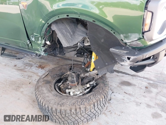 2022 Ford Bronco с VIN 1FMEE5DP8NLB42657, выставлен на аукционе IAAI как лот 42594780 с пробегом 19 607 миль миль и . История ставок и продаж доступна на DreamBid. Изображение 6.
