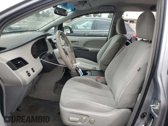 2014 Toyota Sienna LE AAS with VIN 5TDKK3DC2ES495590, listed as a Copart auction lot 53586355 with 144,337 mi miles and Salvage Title. Bid and sale history available at DreamBid. Image 7.