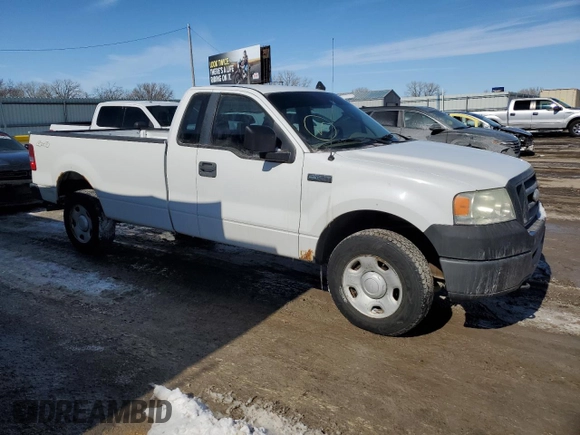 2008 Ford F-150 XL z VIN 1FTRF14W18KE41551, wystawiony jako Copart lot #43798345 z przebiegiem 238 506 mil mil oraz Czysty tytuł • Clean title. Historia ofert i sprzedaży dostępna na DreamBid. Obrazek 4.