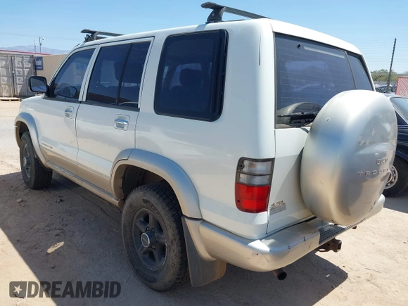 2000 Isuzu Trooper S z VIN JACDJ58X3Y7J01533, wystawiony jako IAAI lot #42227720 z przebiegiem 210 303 mil mil oraz . Historia ofert i sprzedaży dostępna na DreamBid. Obrazek 3.
