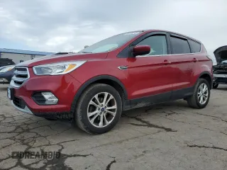2017 Ford Escape SE with VIN 1FMCU0GD4HUA35103, listed as a Copart auction lot 50725215 with 123,937 mi miles and Salvage Title. Bid and sale history available at carsss.com. Image 1.
