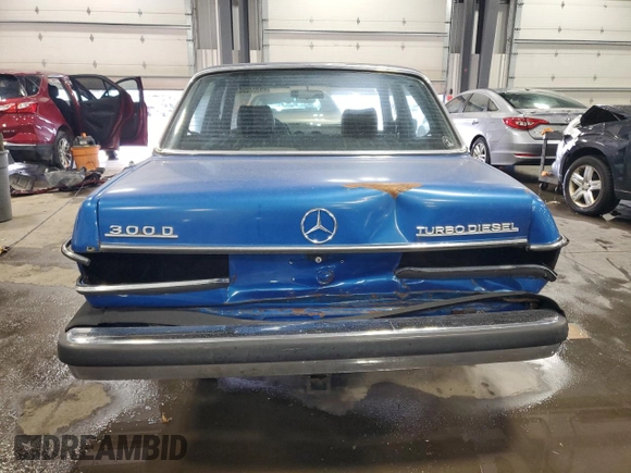 1983 Mercedes-Benz 300 D с VIN WDBAB33A6DB034893, выставлен на аукционе Copart как лот 49307094 с пробегом 111 561 миль миль и На запчасти • Non repairable. История ставок и продаж доступна на DreamBid. Изображение 6.
