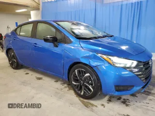 2024 Nissan Versa SR z VIN 3N1CN8FV6RL824782, wystawiony jako Copart lot #61356435 z przebiegiem 41 201 mil mil oraz Czysty tytuł • Clean title. Historia ofert i sprzedaży dostępna na DreamBid. Obrazek 4.