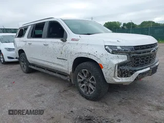 2022 Chevrolet Suburban Z71 with VIN 1GNSKDKD1NR121432, listed as a IAAI auction lot 42464685 with 55,335 mi miles and . Bid and sale history available at DreamBid. Image 1.