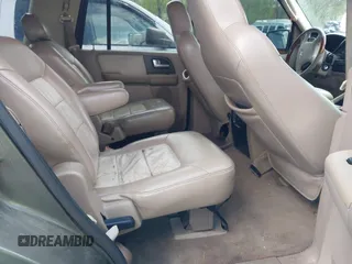 2004 Ford Expedition Eddie Bauer with VIN 1FMFU17L24LB27207, listed as a IAAI auction lot 41994223 with 1 mi miles. Bid and sale history available at carsss.com. Image 8.