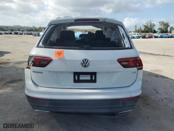 2018 Volkswagen Tiguan S with VIN 3VV1B7AX9JM079770, listed as a Copart auction lot 78987014 with 0 mi miles and Salvage Title. Bid and sale history available at carsss.com. Image 6.