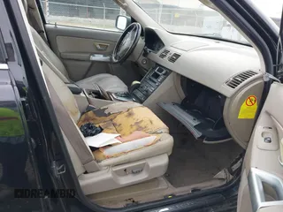 2003 Volvo XC90 with VIN YV1CM91HX31019125, listed as a IAAI auction lot 41795004 with Not Provided miles and . Bid and sale history available at DreamBid. Image 5.