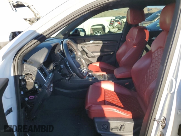 2018 Audi SQ5 Prestige with VIN WA1C4AFYXJ2104340, listed as a Copart auction lot 82862384 with 57,521 mi miles and Salvage Title. Bid and sale history available at DreamBid. Image 7.