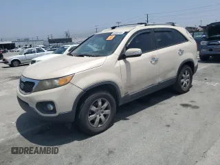 2012 Kia Sorento LX with VIN 5XYKTDA28CG213638, listed as a Copart auction lot 56069184 with 0 mi miles and Salvage Title. Bid and sale history available at carsss.com. Image 1.