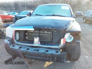 2005 Dodge Dakota SLT with VIN 1D7HW42N95S315558, listed as a IAAI auction lot 41210145 with 207,115 mi miles and . Bid and sale history available at DreamBid. Image 6.