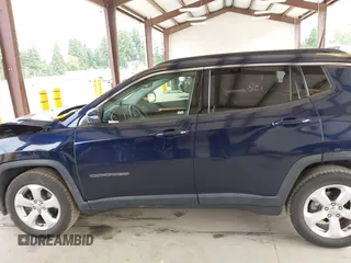 2018 Jeep Compass Latitude z VIN 3C4NJCBB3JT204766, wystawiony jako IAAI lot #42650411 z przebiegiem 72 704 mil mil oraz . Historia ofert i sprzedaży dostępna na DreamBid. Obrazek 13.