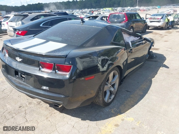 2013 Chevrolet Camaro LS with VIN 2G1FE1E3XD9240567, listed as a IAAI auction lot 39664950 with 132,525 mi miles. Bid and sale history available at carsss.com. Image 4.