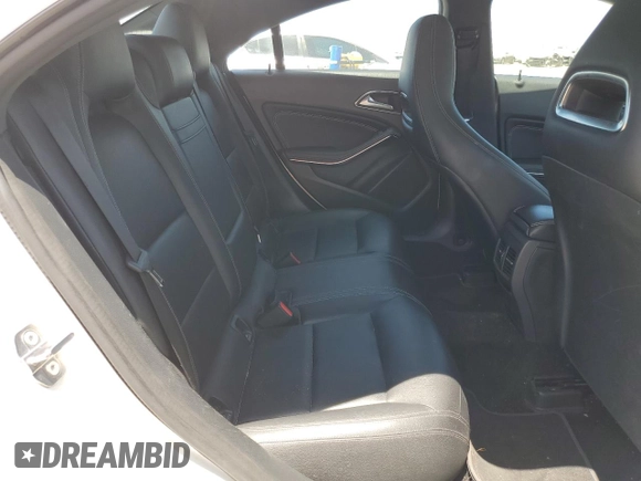 2019 Mercedes-Benz CLA 250 z VIN WDDSJ4EB8KN744108, wystawiony jako Copart lot #61002865 z przebiegiem 87 522 mil mil oraz Szkoda całkowita • Salvage title. Historia ofert i sprzedaży dostępna na DreamBid. Obrazek 10.