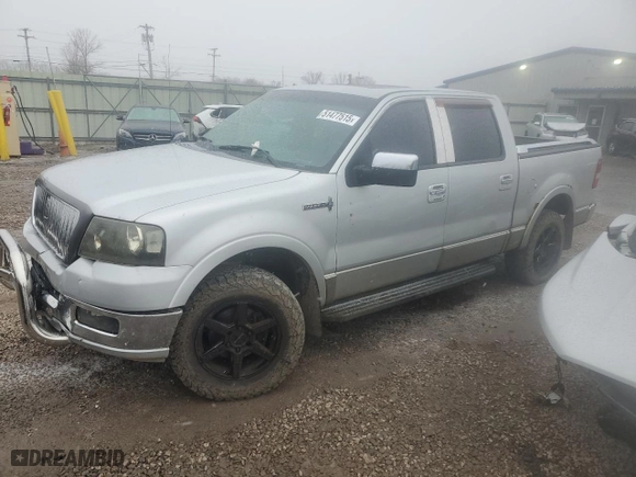2006 Lincoln Mark LT with VIN 5LTPW18566FJ00626, listed as a Copart auction lot 51477515 with NaN miles and Clean Title. Bid and sale history available at carsss.com. Image 1.