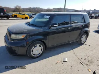 2008 Scion xB with VIN JTLKE50E681010819, listed as a Copart auction lot 83207584 with 296,781 mi miles and Clean Title. Bid and sale history available at carsss.com. Image 1.