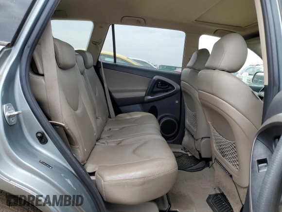 2008 Toyota RAV4 Limited with VIN JTMZK31V686013387, listed as a Copart auction lot 61506625 with 212,571 mi miles and Clean title. Bid and sale history available at DreamBid. Image 11.