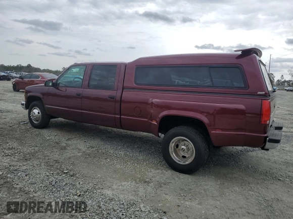 1996 Chevrolet Silverado 3500 z VIN 1GCHC33J4TF013660, wystawiony jako Copart lot #49332785 z przebiegiem 104 424 mil mil oraz Czysty tytuł • Clean title. Historia ofert i sprzedaży dostępna na DreamBid. Obrazek 2.