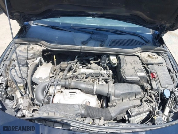 2015 Mercedes-Benz CLA-Class CLA 250 with VIN WDDSJ4EB8FN277360, listed as a IAAI auction lot 41852247 with 151,312 mi miles. Bid and sale history available at carsss.com. Image 10.