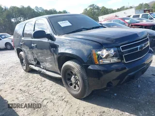 2009 Chevrolet Tahoe Police z VIN 1GNEC03099R269753, wystawiony jako IAAI lot #41500941 z przebiegiem 220 000 mil mil oraz . Historia ofert i sprzedaży dostępna na DreamBid. Obrazek 1.
