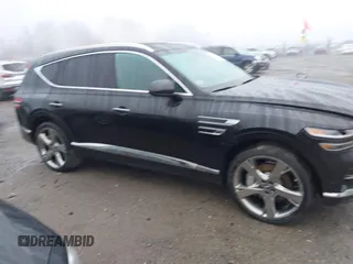 2024 Genesis GV80 with VIN KMUHCESC2RU168319, listed as a IAAI auction lot 41875754 with 33,286 mi miles and . Bid and sale history available at DreamBid. Image 13.