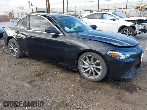 2017 Alfa Romeo Giulia with VIN ZARFAEBN6H7528809, listed as a IAAI auction lot 41365888 with 1 mi miles. Bid and sale history available at carsss.com. Image 1.