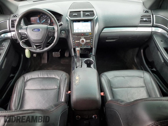 2017 Ford Explorer Sport z VIN 1FM5K8GT1HGB80215, wystawiony jako Copart lot #56159445 z przebiegiem 198 513 mil mil oraz Czysty tytuł • Clean title. Historia ofert i sprzedaży dostępna na DreamBid. Obrazek 8.