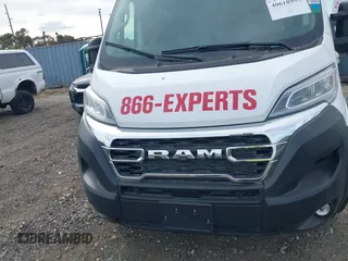 2024 Ram ProMaster Cargo Tradesman with VIN 3C6LRVDG8RE125556, listed as a IAAI auction lot 40618955 with 16 mi miles and . Bid and sale history available at carsss.com. Image 12.