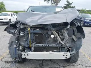 2019 Toyota 4Runner SR5 with VIN JTEBU5JR5K5694290, listed as a IAAI auction lot 42175121 with 157,939 mi miles and . Bid and sale history available at DreamBid. Image 6.