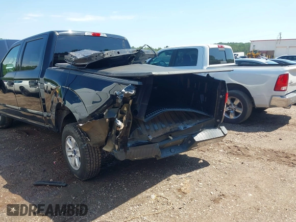 2017 Ford F-150 XL with VIN 1FTEW1C80HKD11438, listed as a IAAI auction lot 42269102 with 195,119 mi miles and . Bid and sale history available at DreamBid. Image 6.