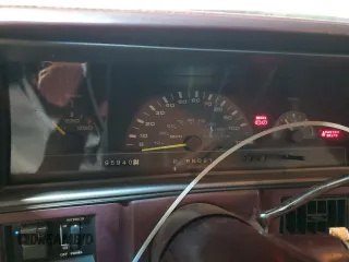 1994 Oldsmobile Cutlass Ciera S z VIN 1G3AG5543R6308573, wystawiony jako Copart lot #85335974 z przebiegiem 195 940 mil mil oraz Szkody całkowita. Historia ofert i sprzedaży dostępna na DreamBid. Obrazek 9.