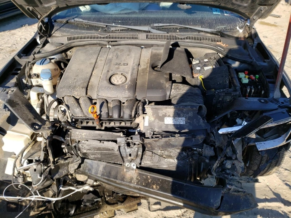 2012 Volkswagen Jetta Sedan SE w/Convenience PZEV with VIN 3VWDP7AJ2CM106767, listed as a Copart auction lot 75491043 with 167,156 mi miles and Non Repairable. Bid and sale history available at carsss.com. Image 12.