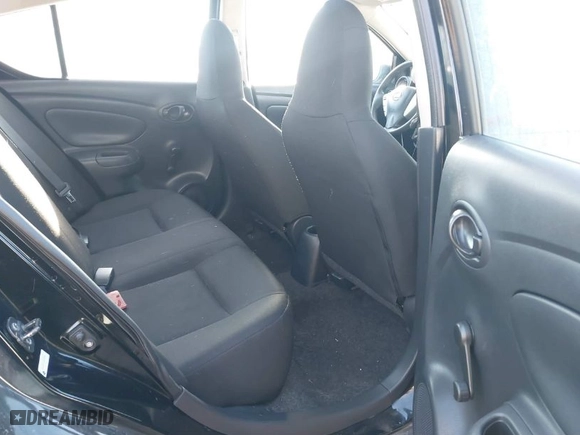2016 Nissan Versa SV with VIN 3N1CN7AP5GL832064, listed as a IAAI auction lot 41420008 with 80,890 mi miles. Bid and sale history available at carsss.com. Image 8.